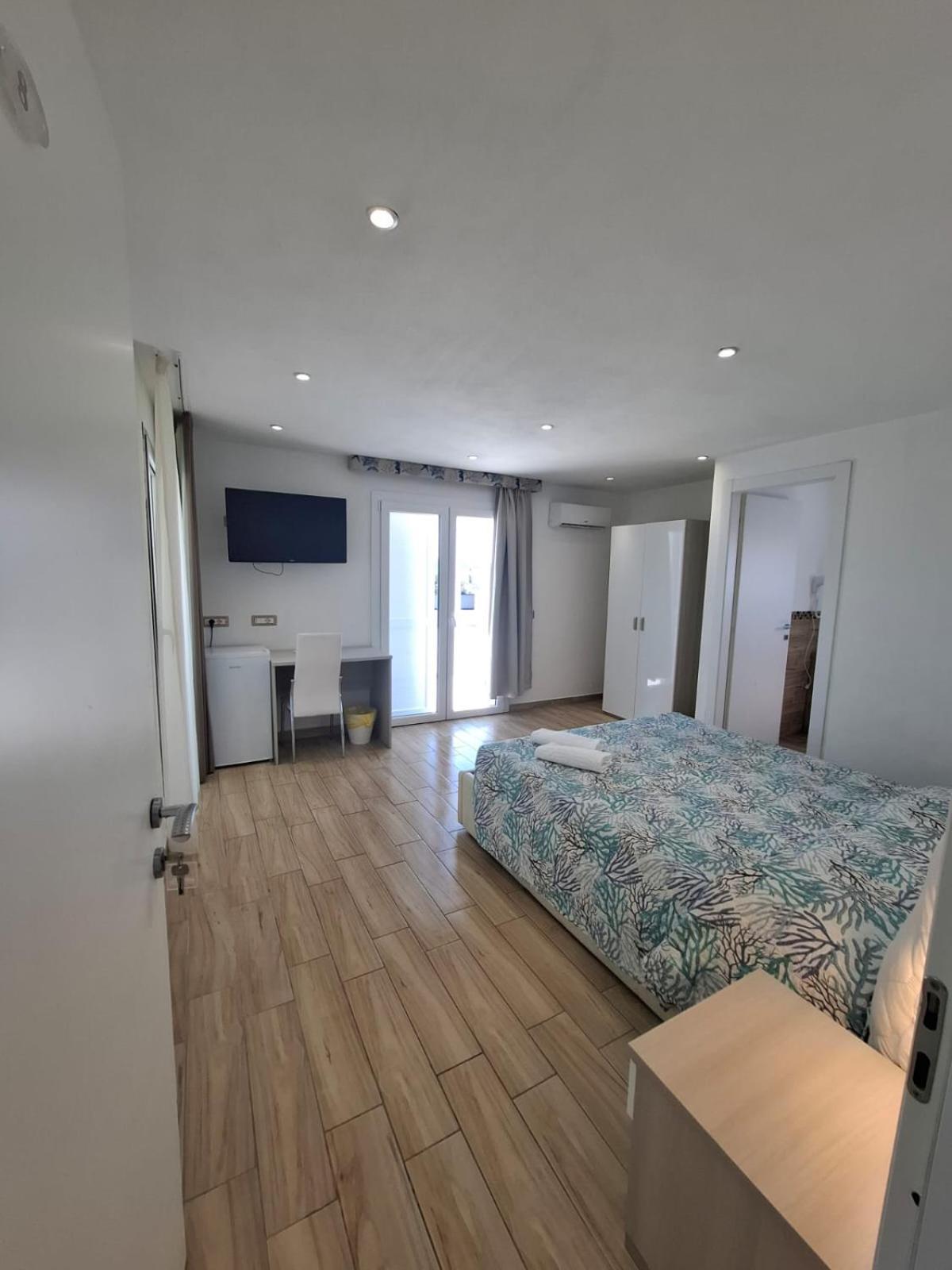 Hotel La Contessa Санта-Тереза-Галлура Екстер'єр фото